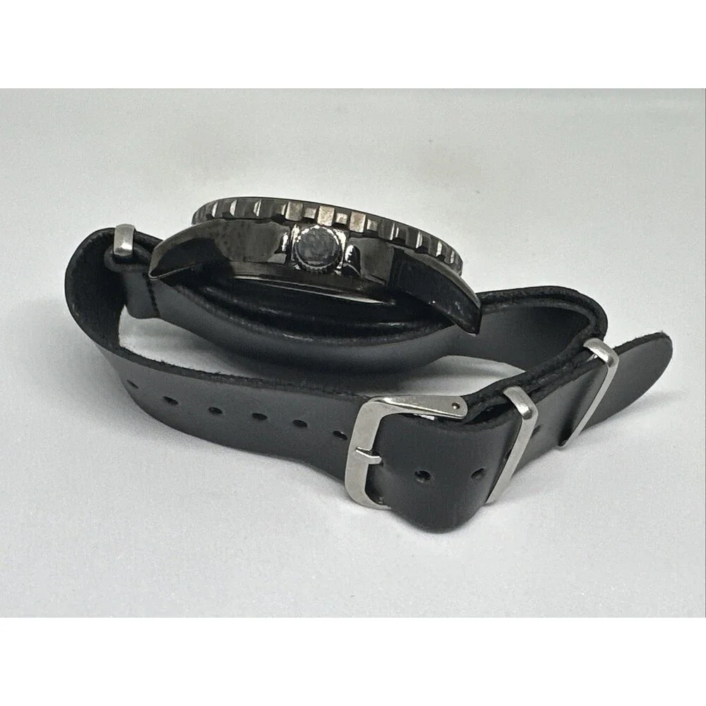Relic ZR12092 HME782